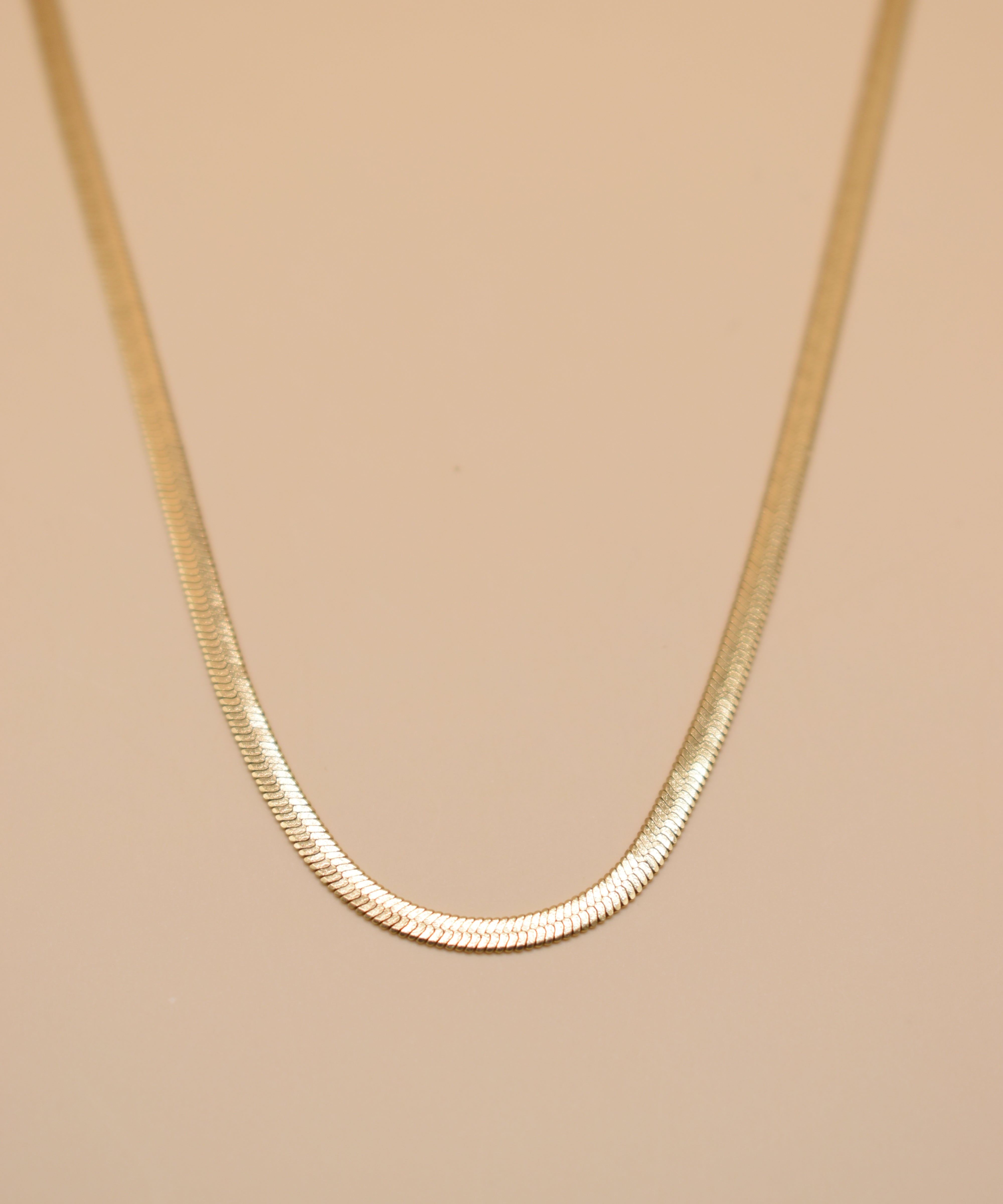 Gold herringbone chain necklace in stainless steel